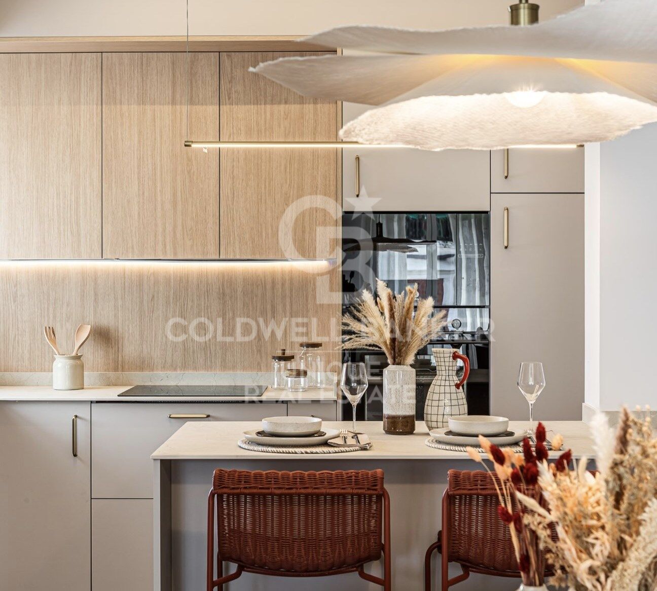 Renovated 4-bedroom flat in Chamberí