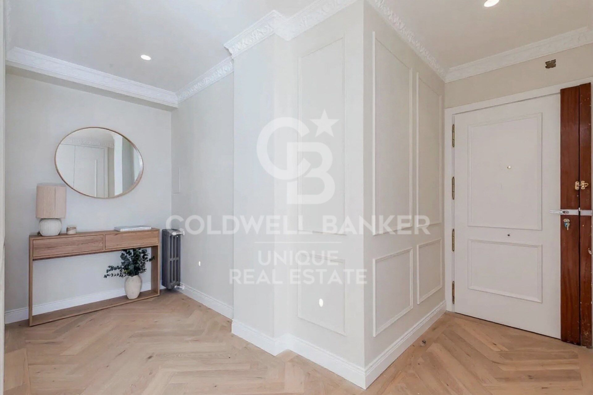 3-bedroom flat with garage in Chamberí