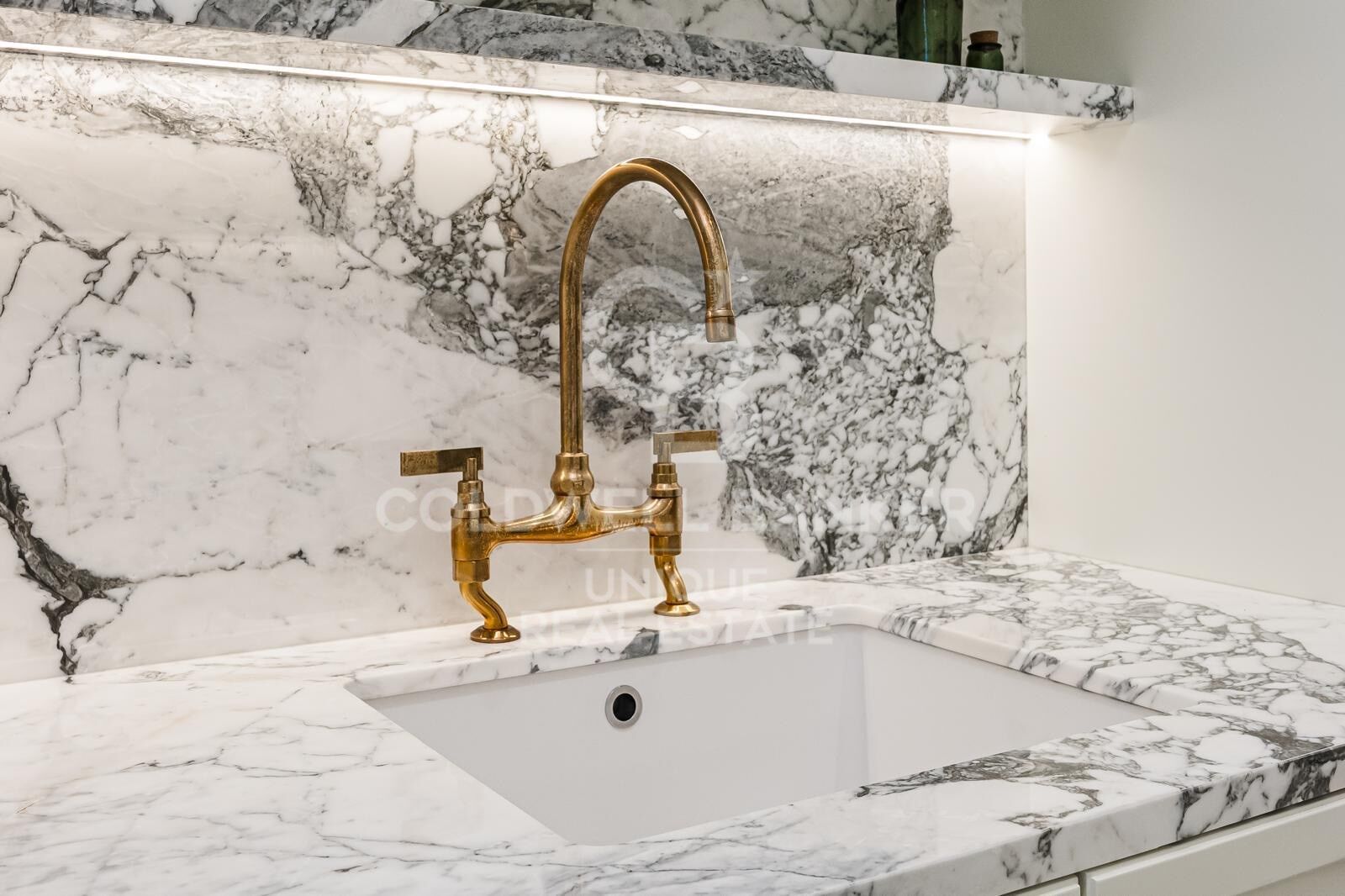 Flat 1 Bedroom Sale Madrid