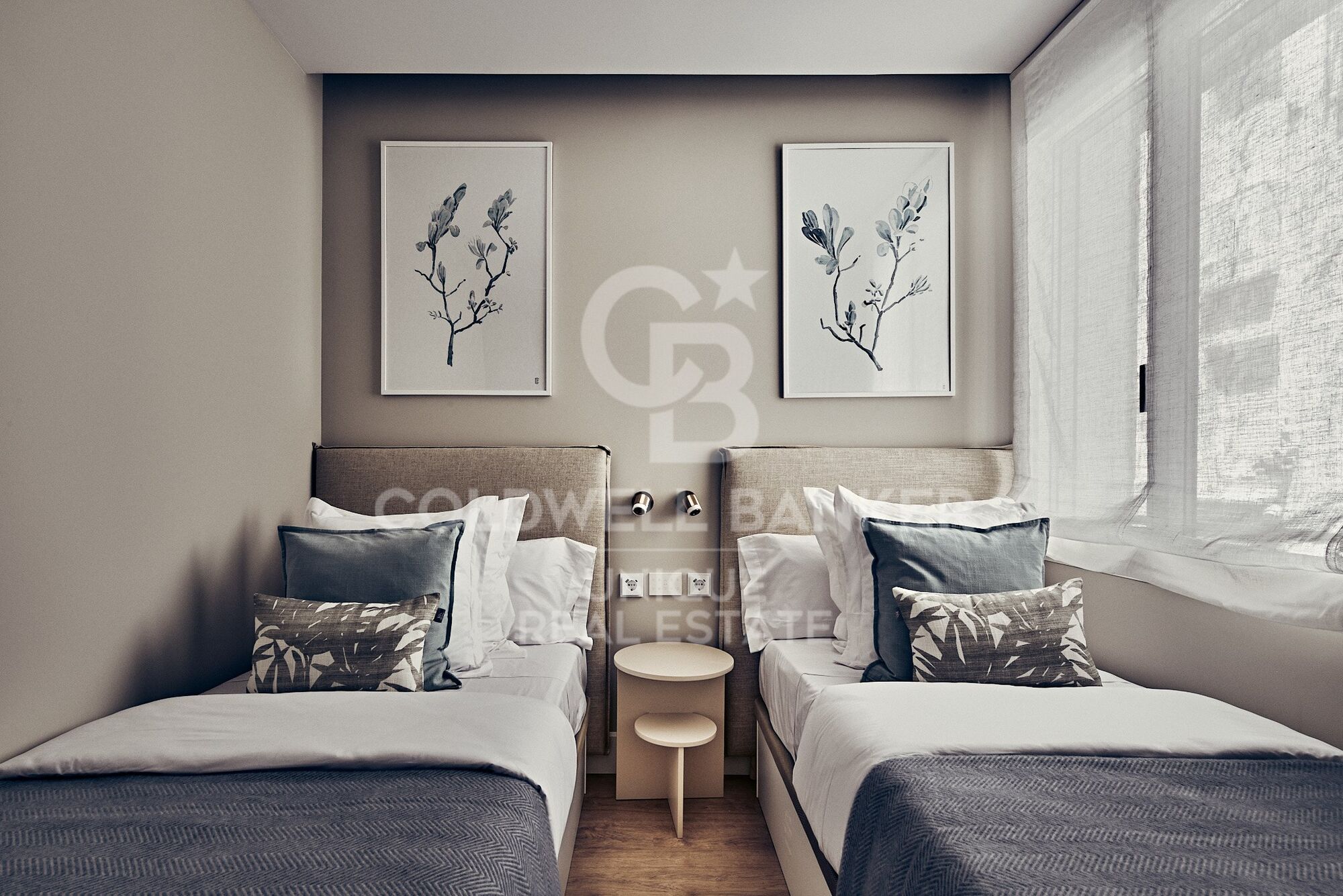 4-bedroom flat with balconies in Goya