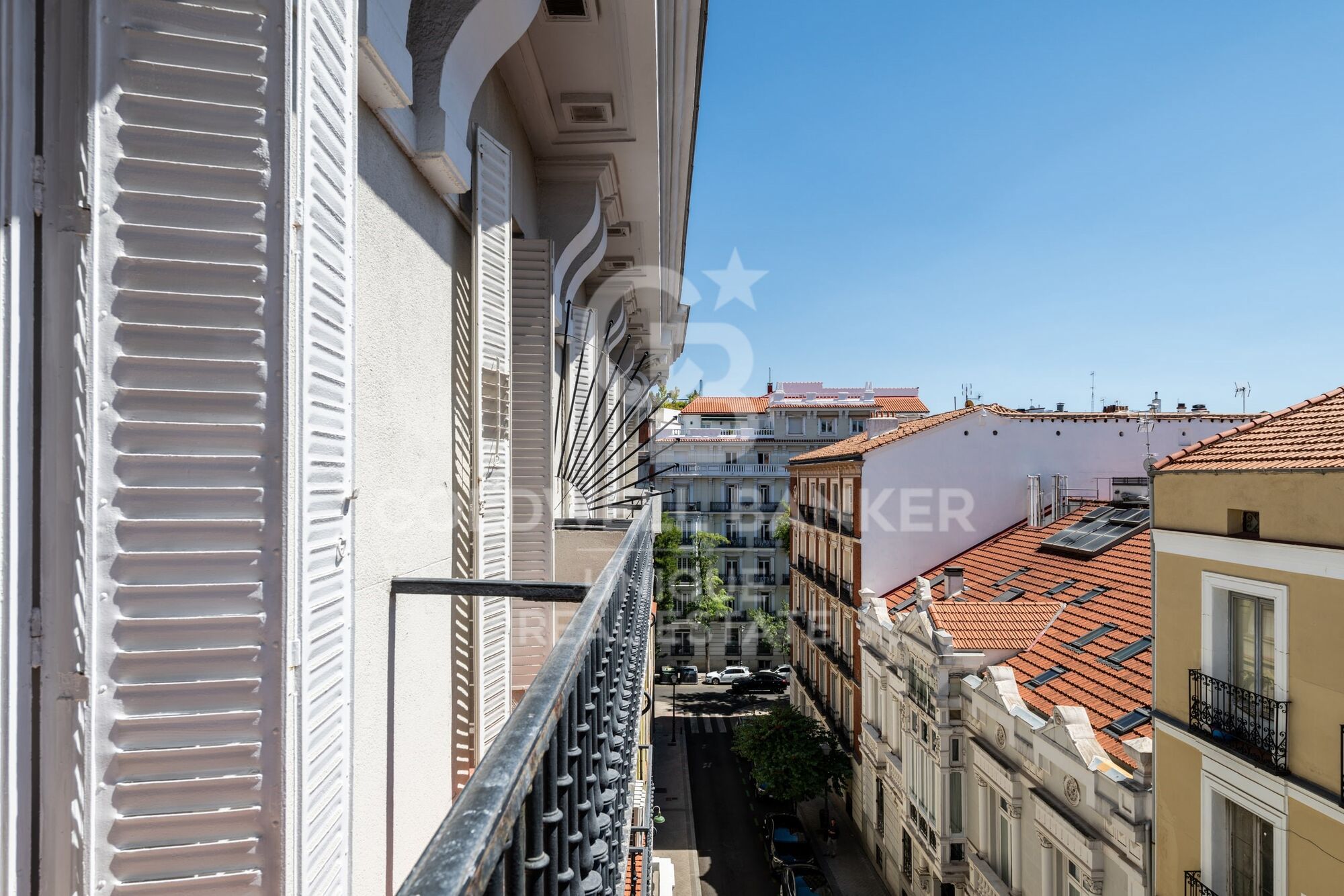 Apartment to be renovated in Almagro