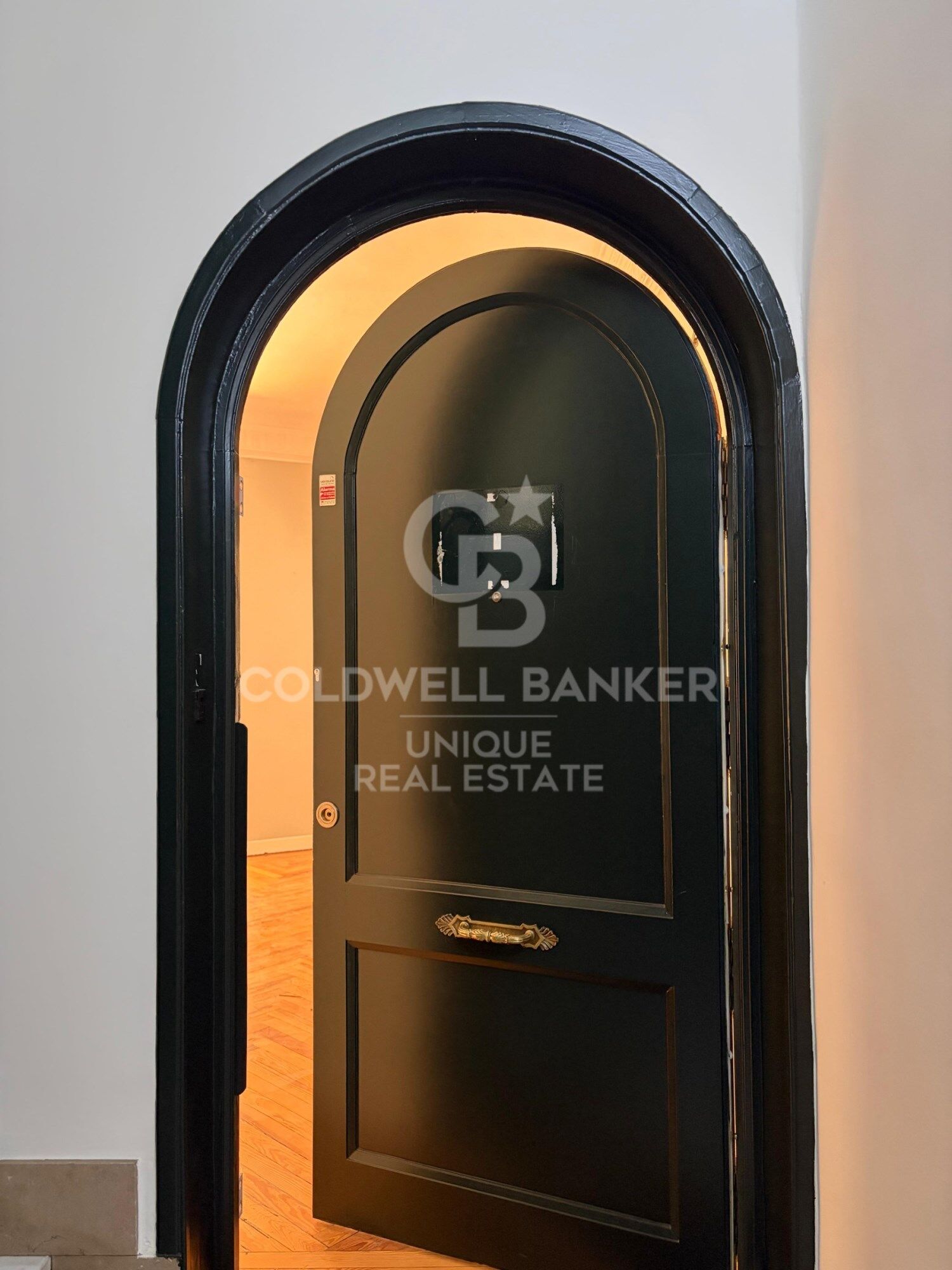 Flat 4 Bedrooms Sale Madrid