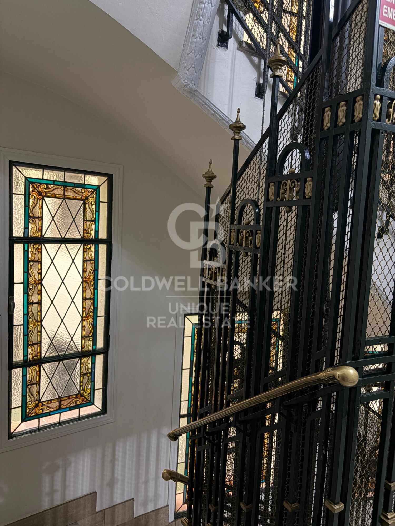 Flat 4 Bedrooms Sale Madrid