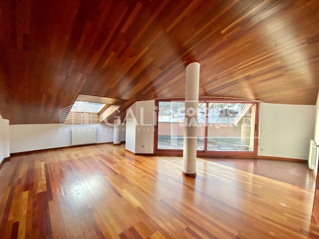 Penthouse 2 Bedrooms Rent Andorra la Vella