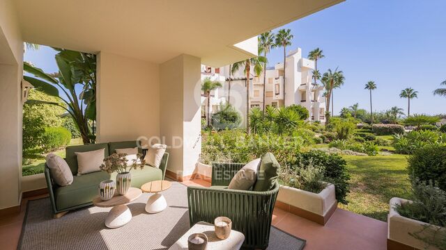 Elegant Renovated Apartment with Private Terrace and Sea Views