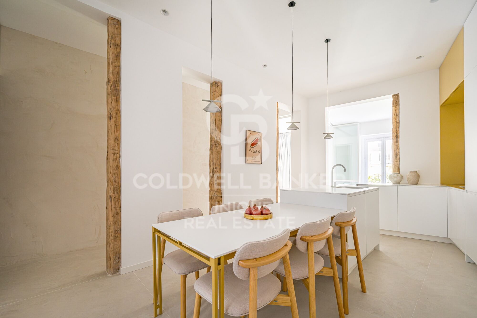 3-bedroom loft flat in Justicia