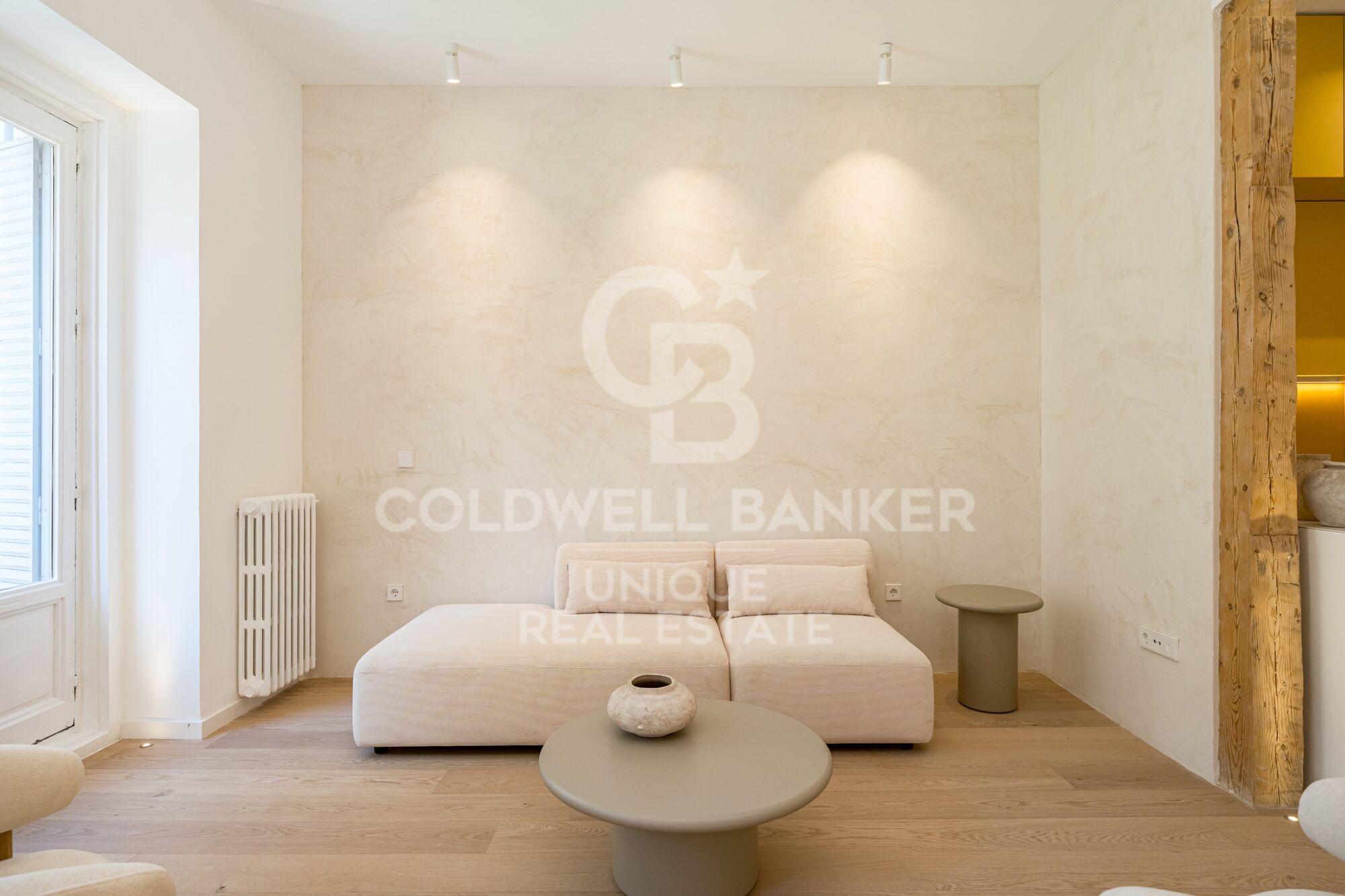 3-bedroom loft flat in Justicia