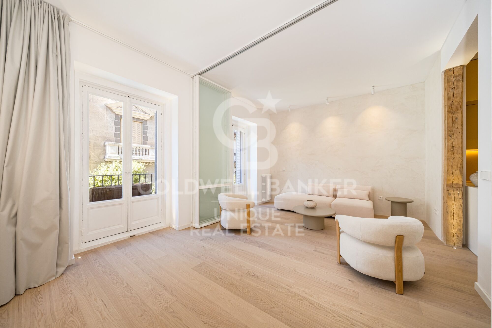 3-bedroom loft flat in Justicia