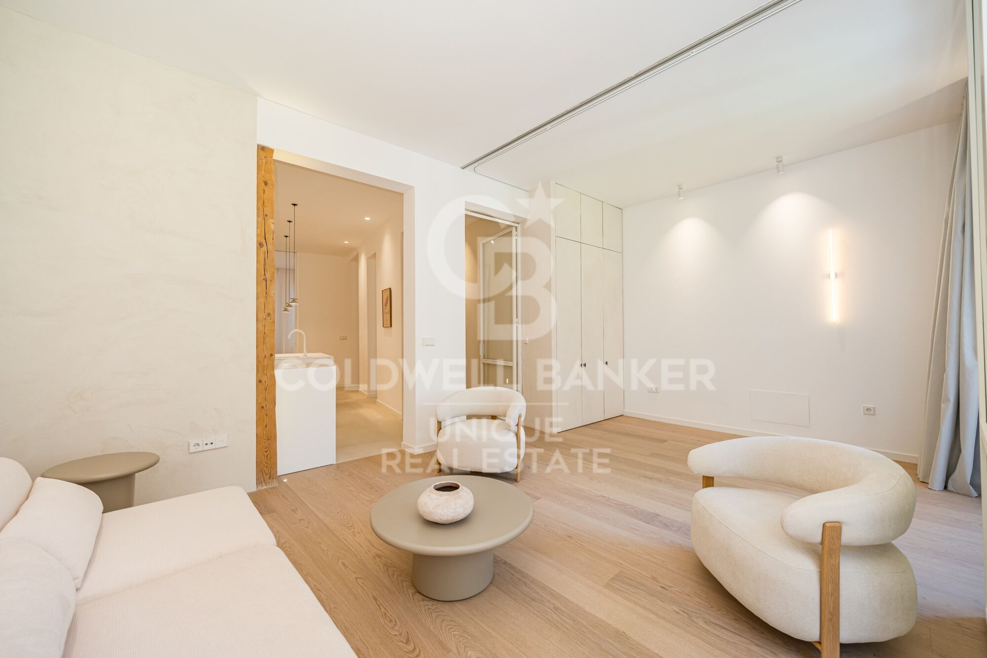3-bedroom loft flat in Justicia