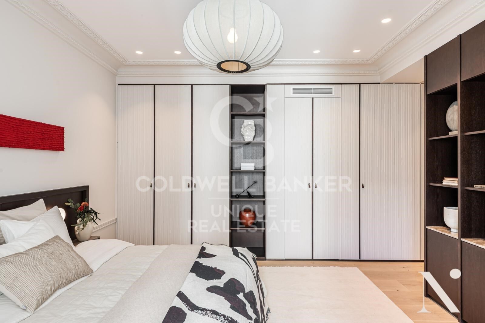 Apartment with 5 bedrooms and terrace in Serrano