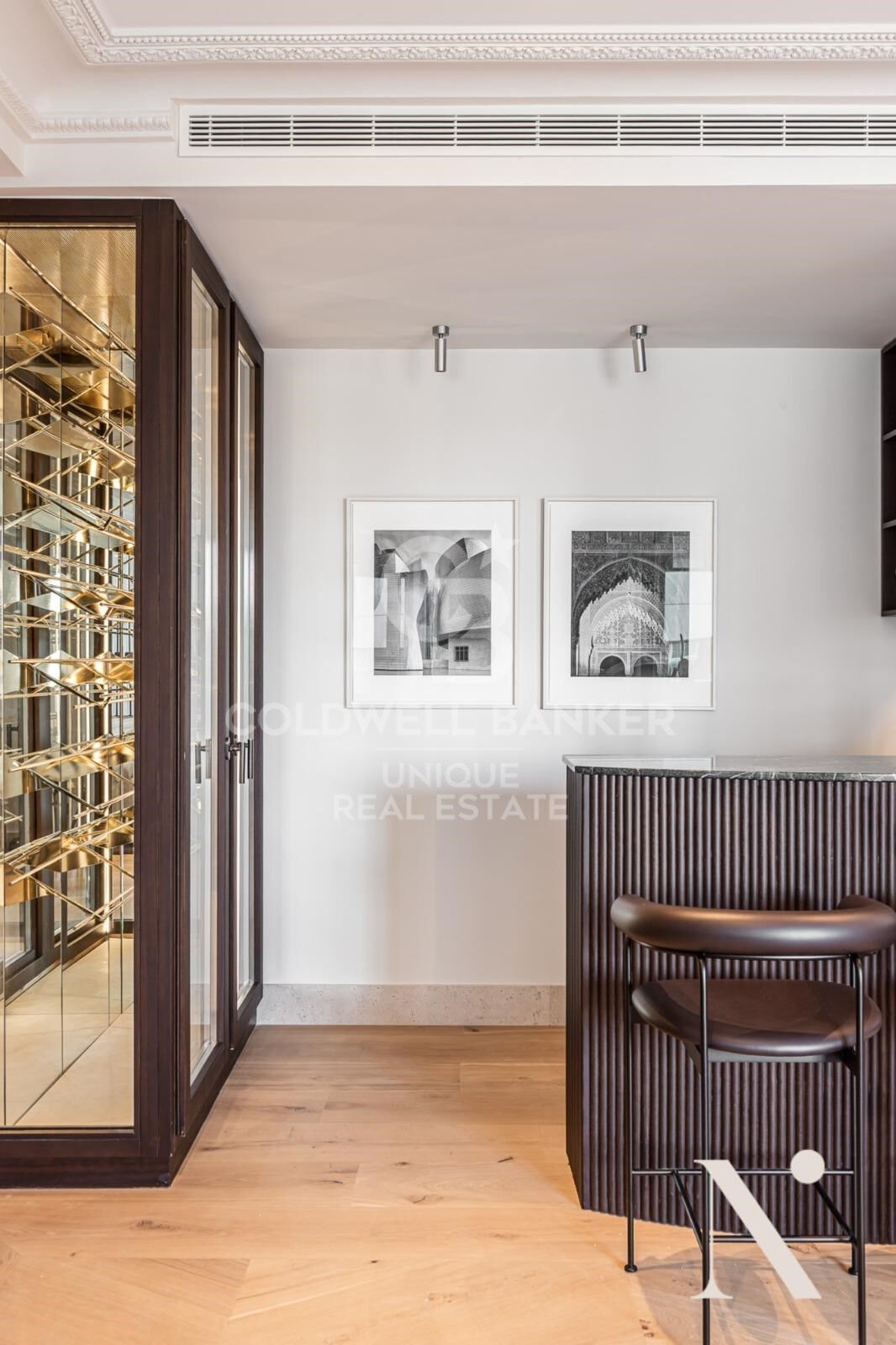 Apartment with 5 bedrooms and terrace in Serrano
