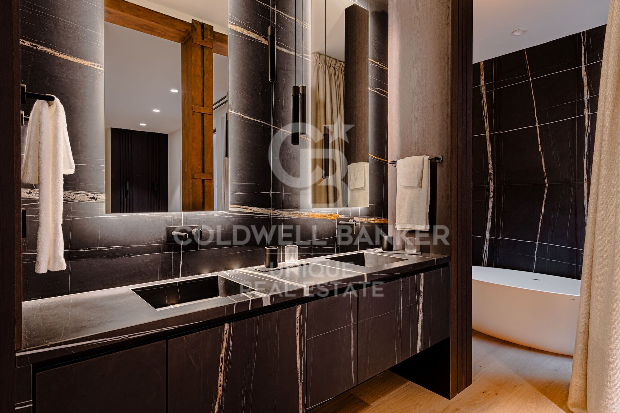 Ultra-luxury biophilic flat in Justicia