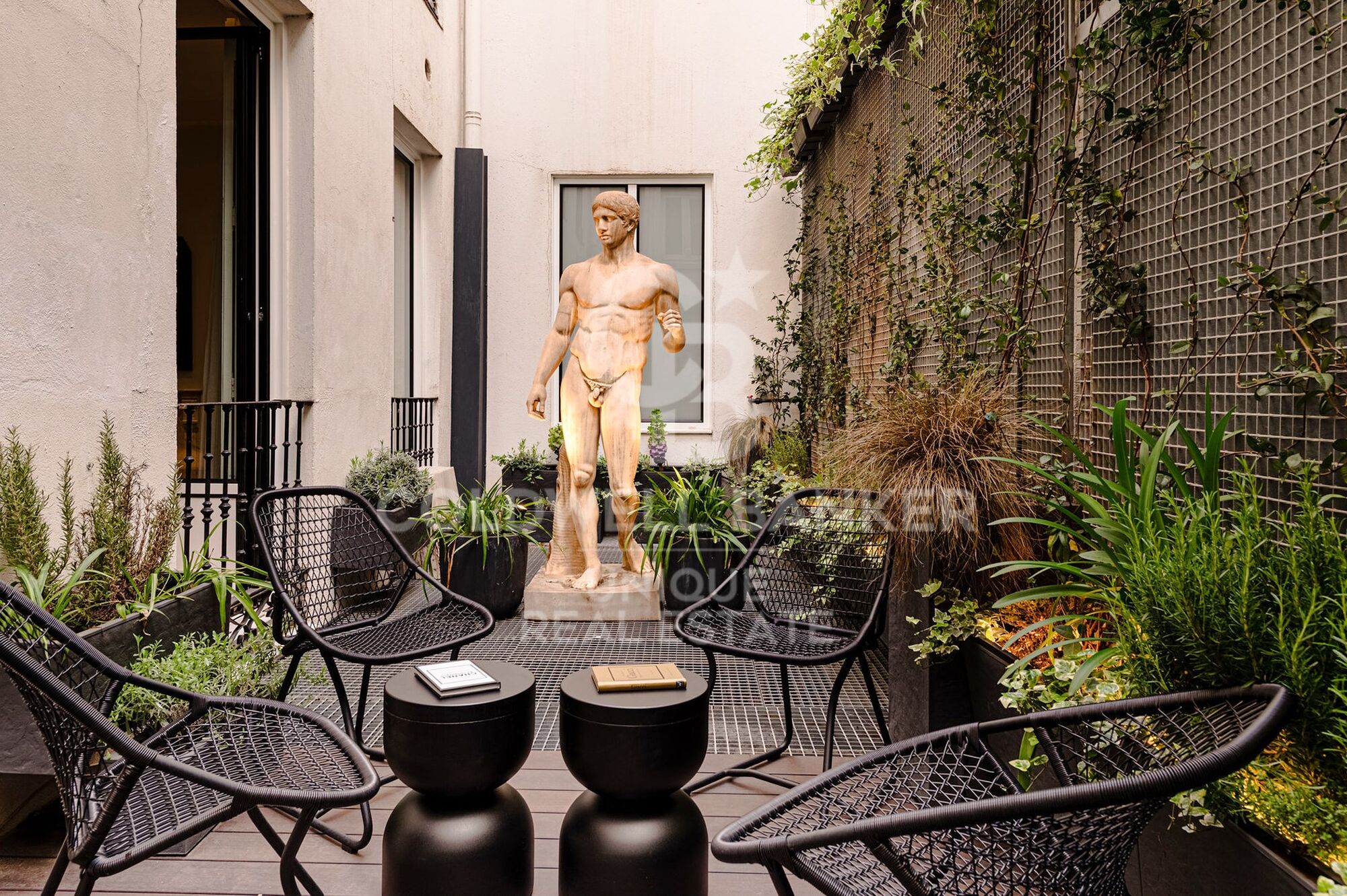 Ultra-luxury biophilic flat in Justicia