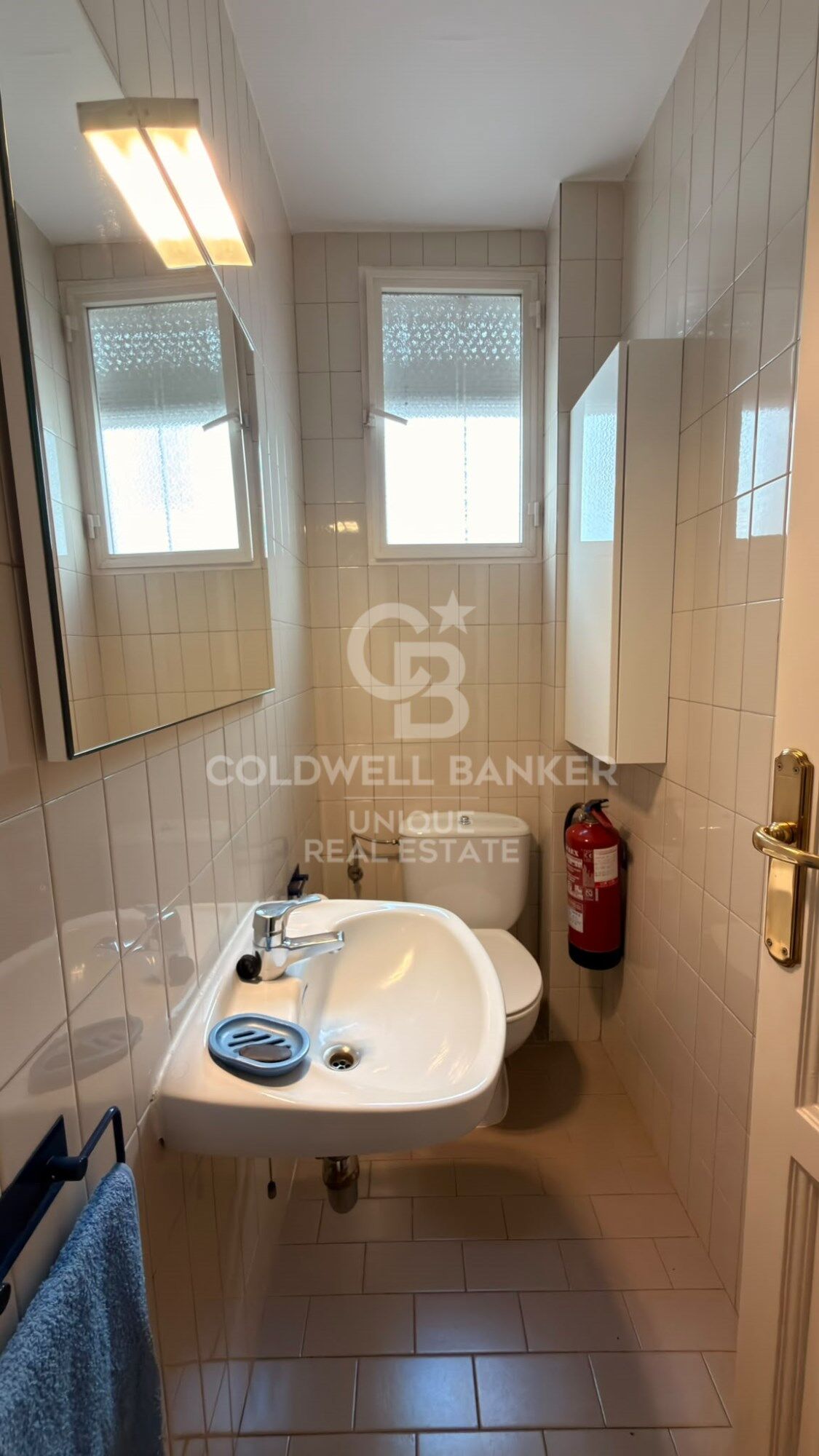 Spectacular, light-filled residence in the heart of Madrid's prestigious Salamanca district.