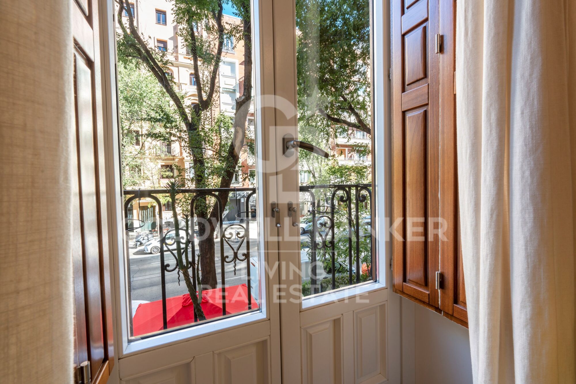 Flat 2 Bedrooms Sale Madrid