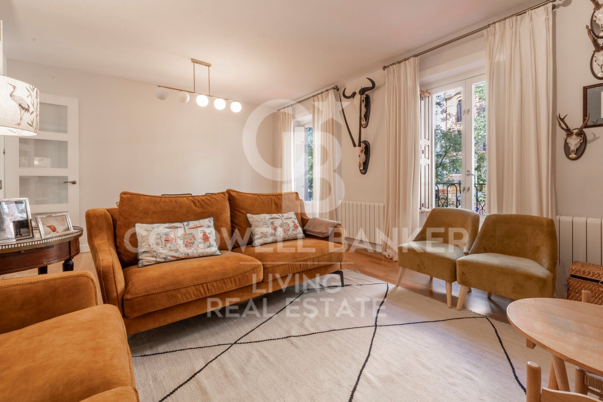 Flat 2 Bedrooms Sale Madrid