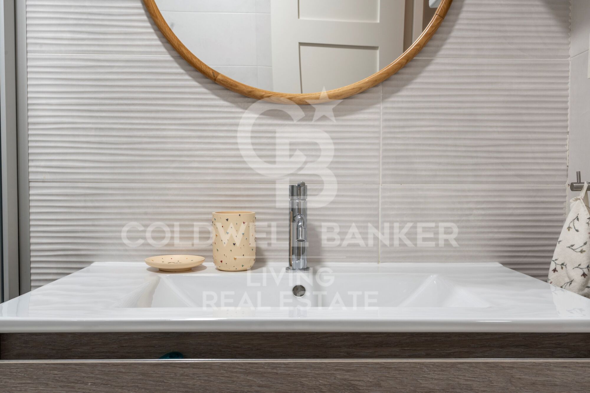 Flat 2 Bedrooms Sale Madrid