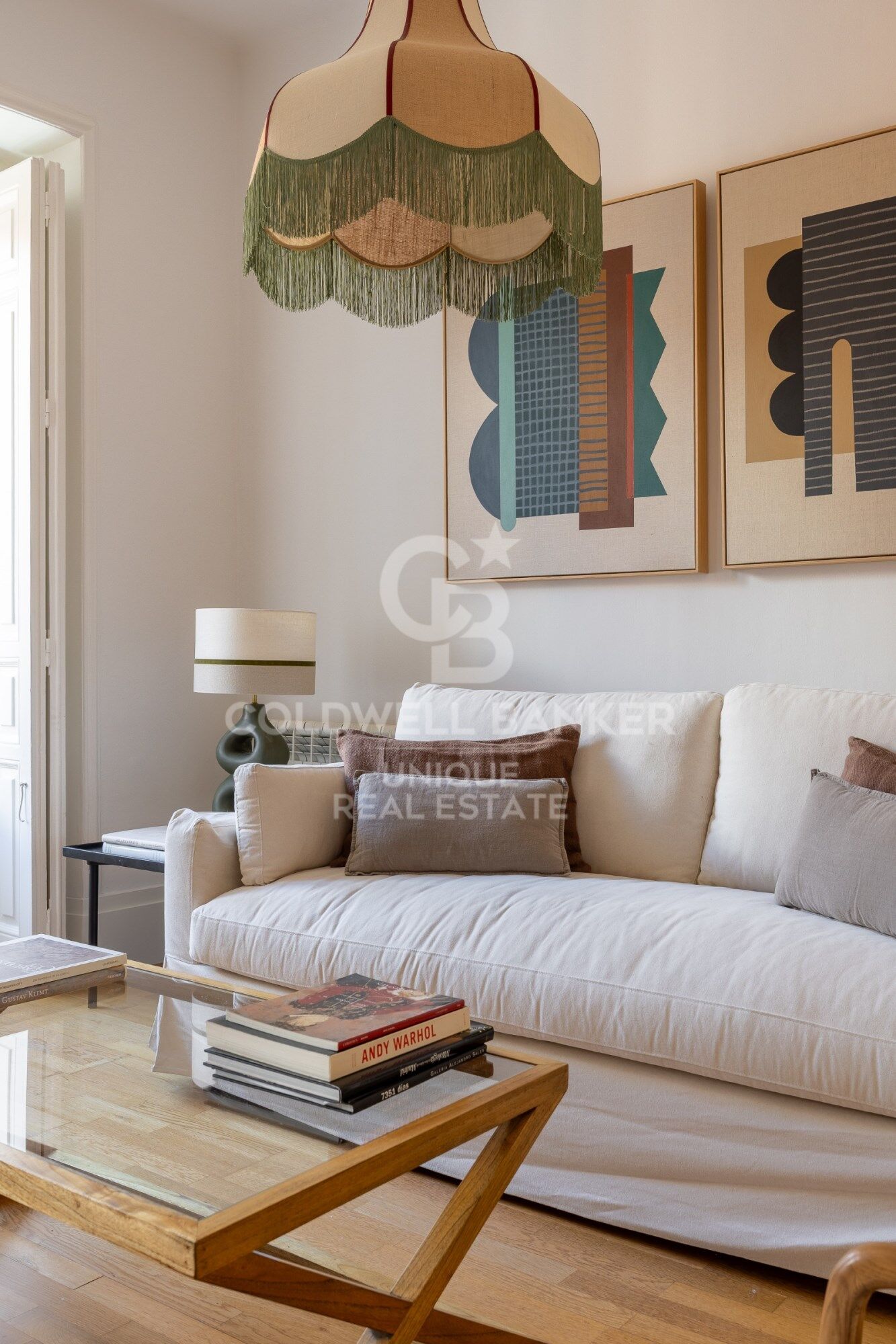 Classic Elegance in the Heart of Justicia, Madrid