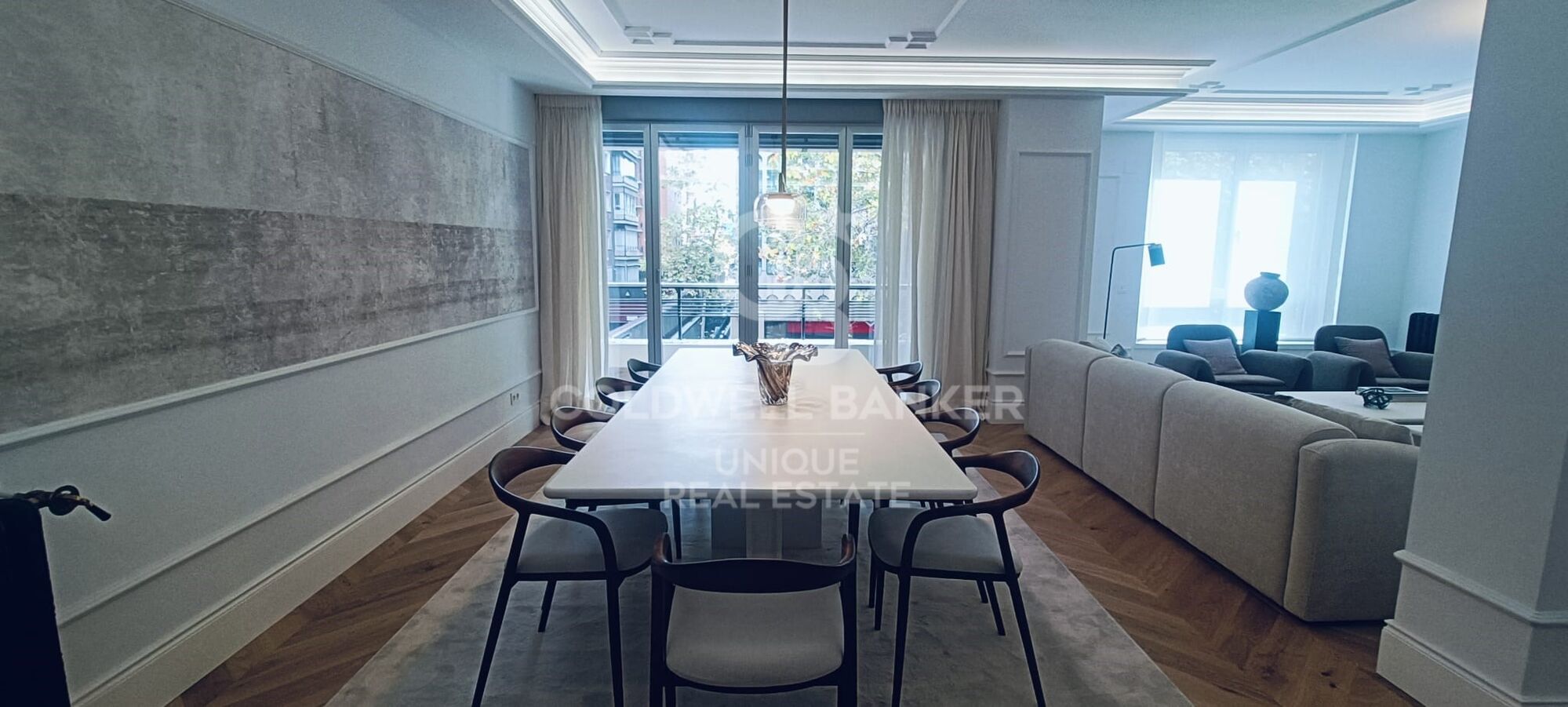 3-Bedroom Apartment with Two Terraces on Velázquez