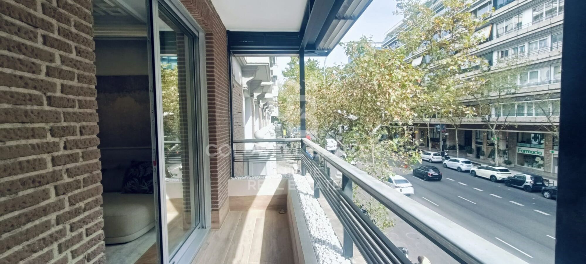 3-Bedroom Apartment with Private Parking in Salamanca