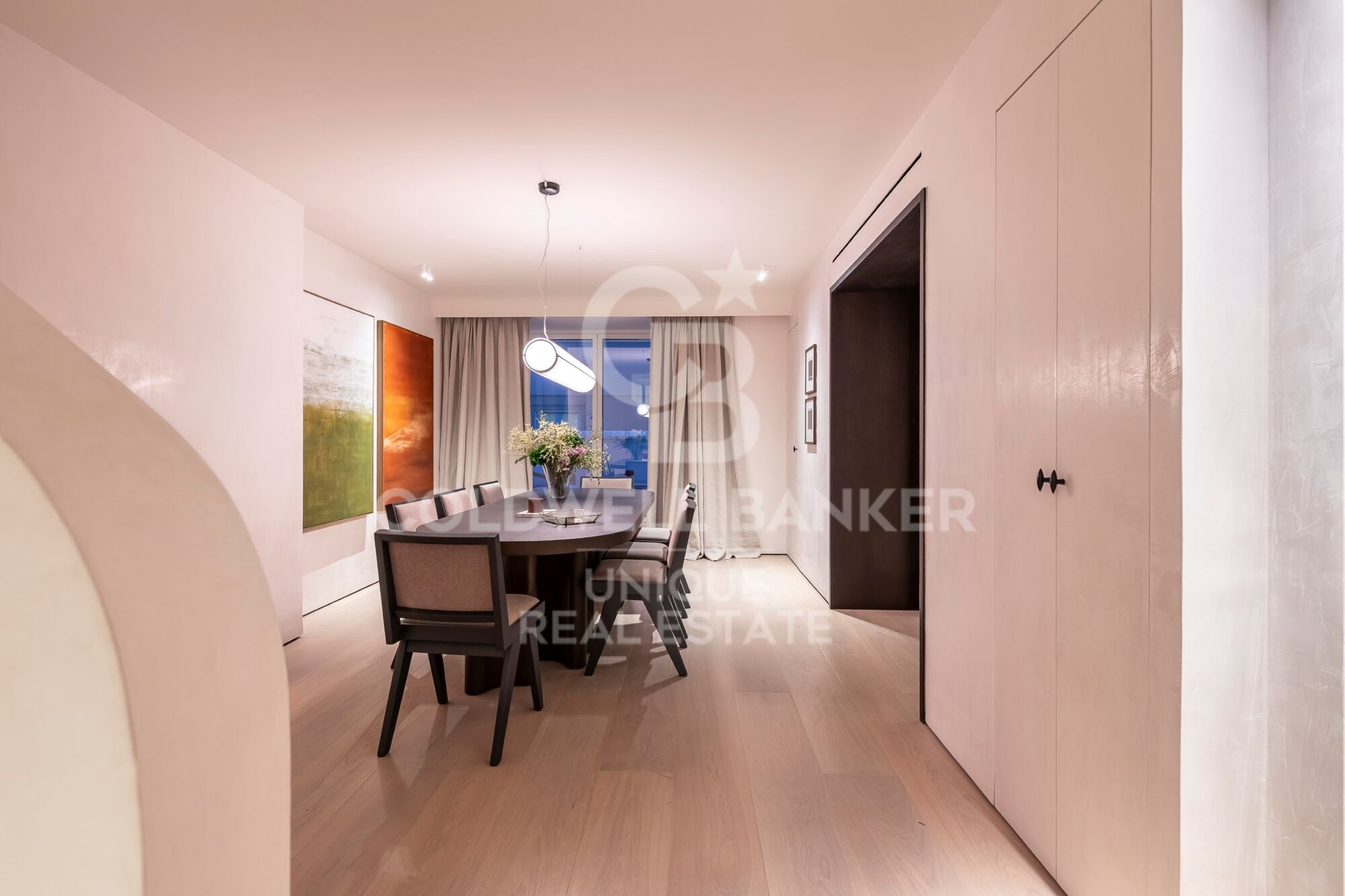 Duplex Penthouse with Terrace and Private Parking in Cortes