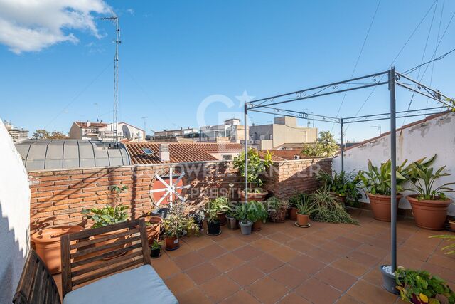 Encantadora casa en venta en el centro de Gavà