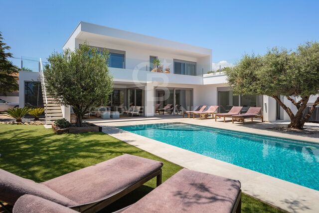 Modern 4 bedroom villa in La Fustera - Benisa