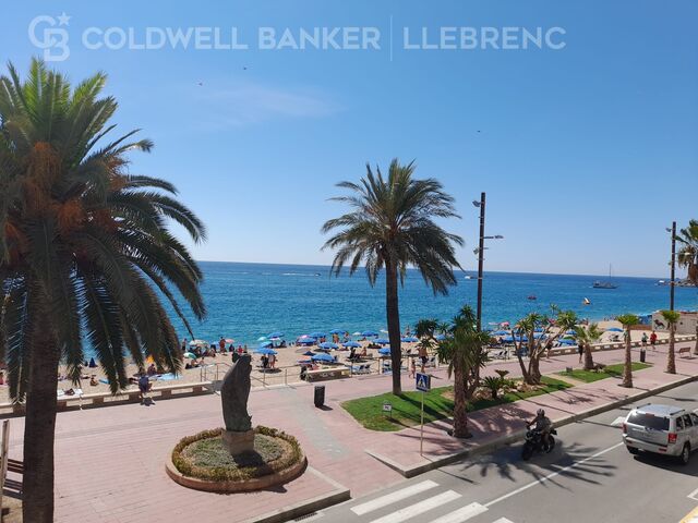 Old hotel for sale to be completely renovated in Lloret de Mar