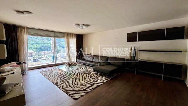 Apartment 4 Bedrooms Sale Andorra la Vella