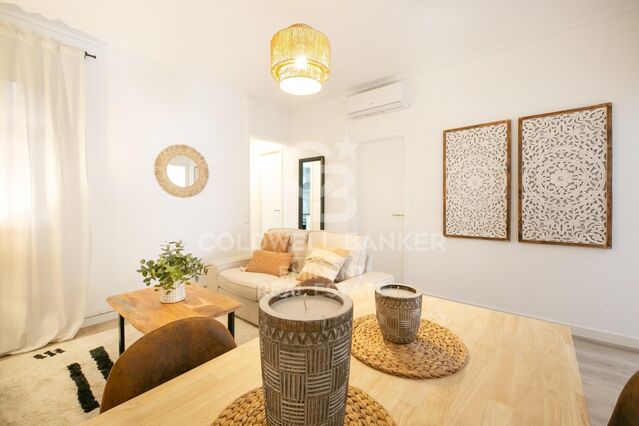 Flat 3 Bedrooms Sale Barcelona