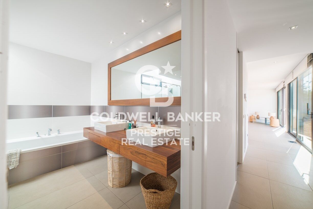 Villa Moderna Benimussa