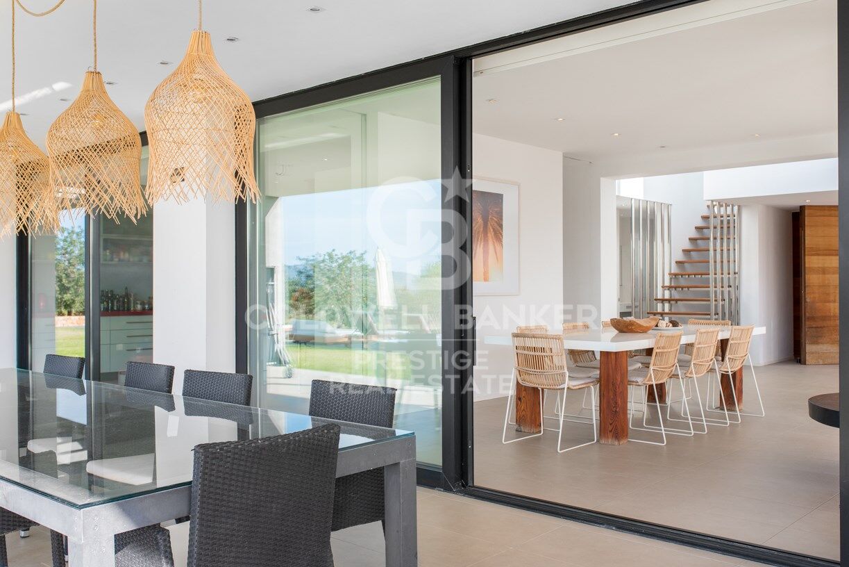 Villa Moderna Benimussa