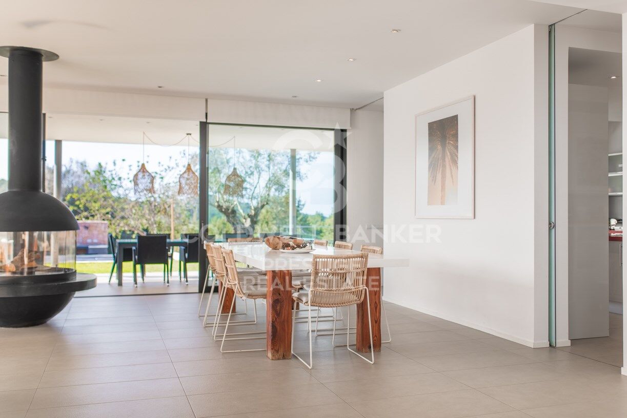 Villa Moderna Benimussa