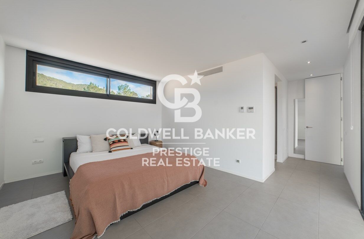 Villa Moderna Benimussa