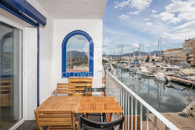 Vente maison avec amarre privée de 18m x 4,5m à Empuriabrava