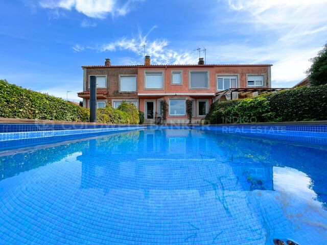 Villa with pool in Nigrán