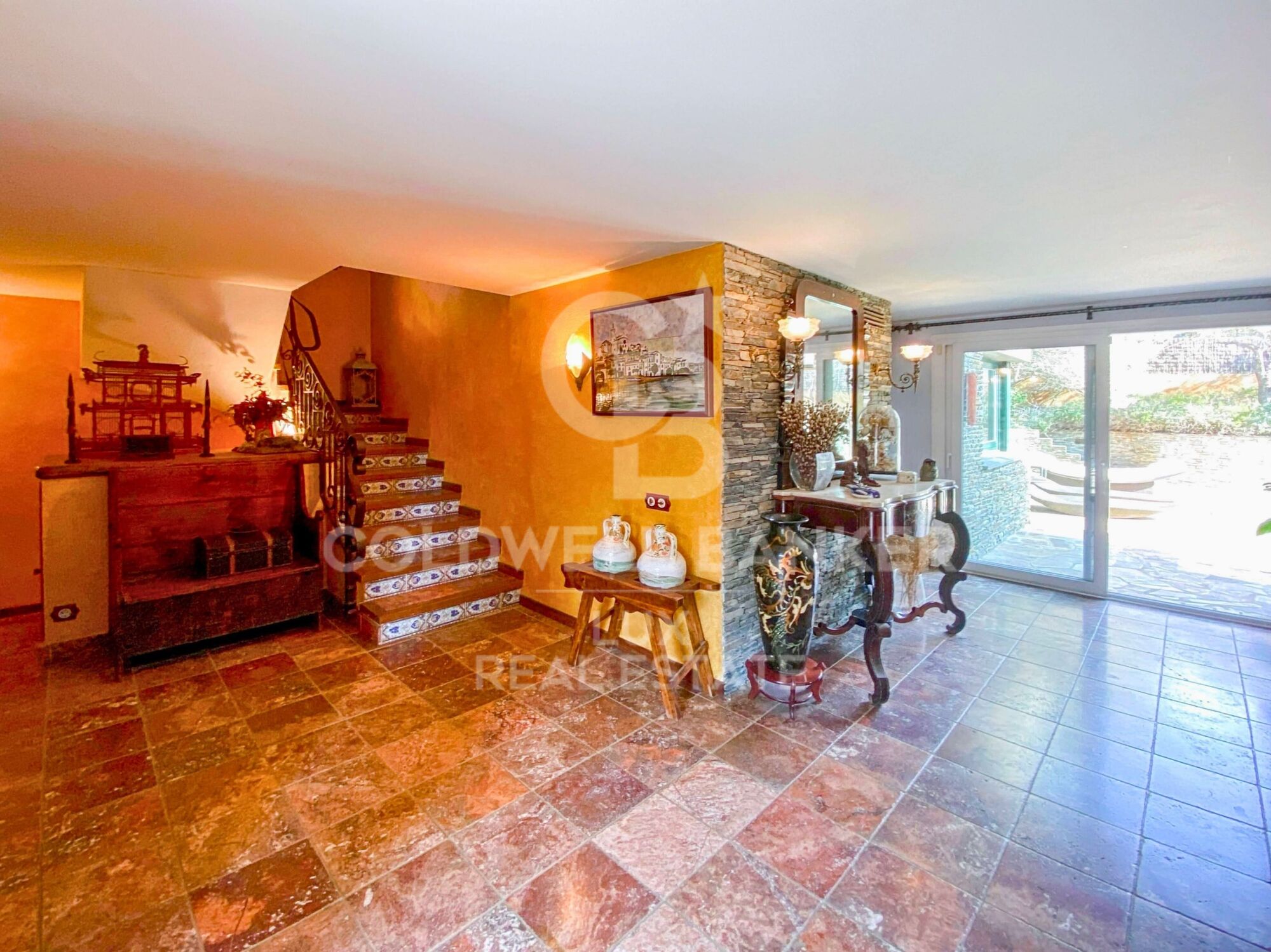 Villa de lujo en Cadaqués en la Costa Brava en Cataluña, España