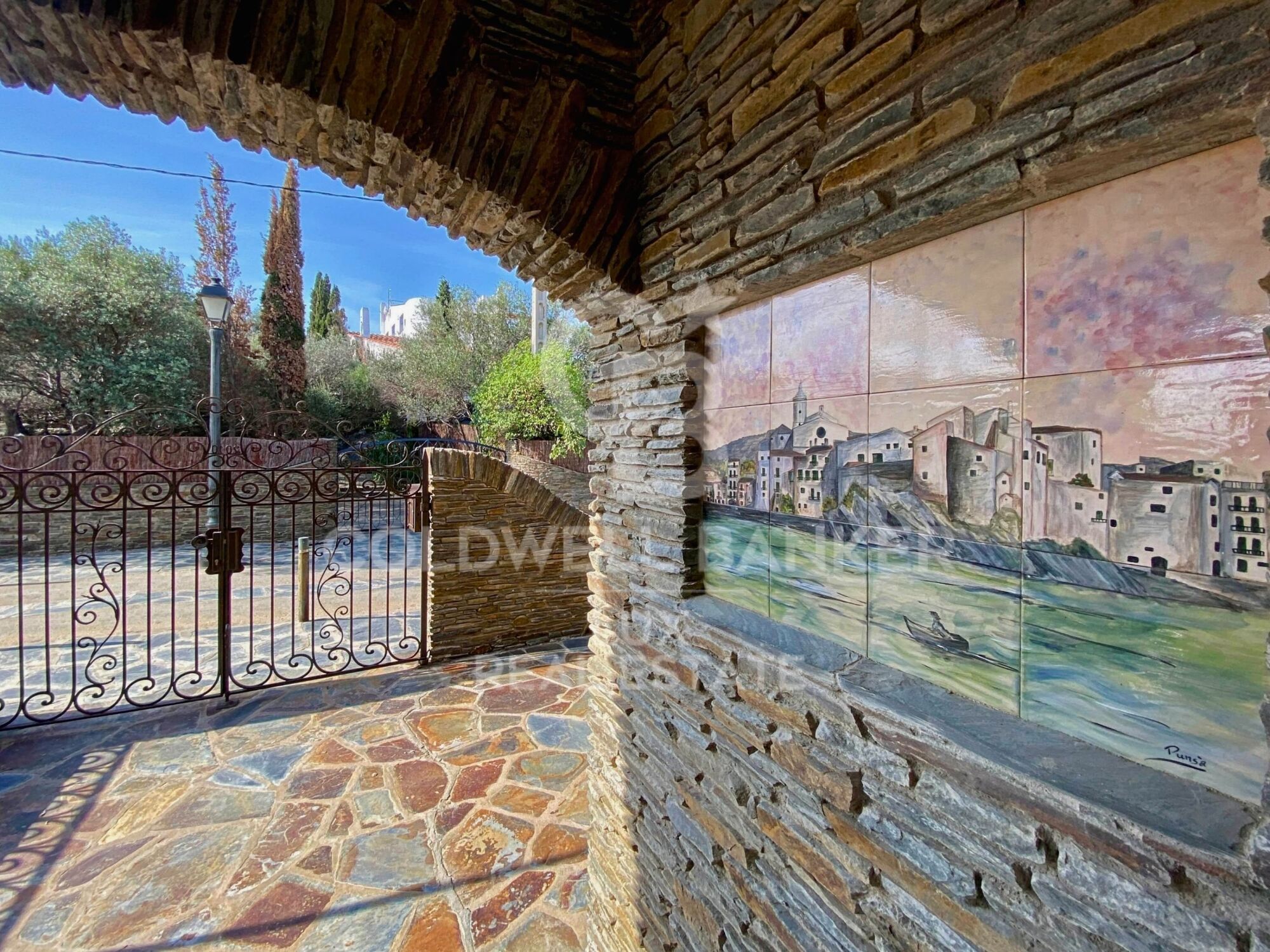 Villa de lujo en Cadaqués en la Costa Brava en Cataluña, España