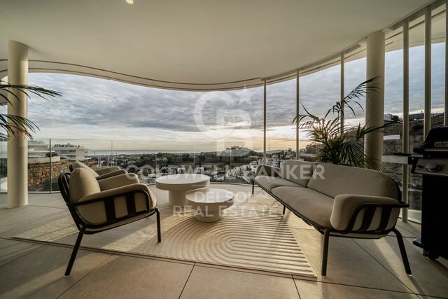 Stylish and contemporary 2 bedroom apartment in The View