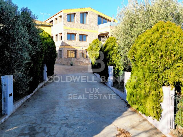 Charming house for sale in Vilamalla, Catalonia