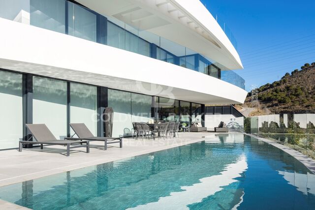 Luxury Modern House for rent in Barcelona