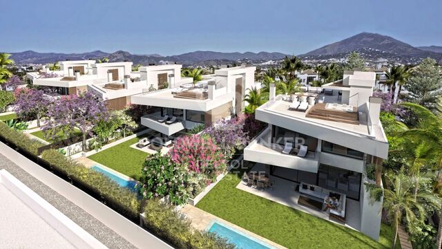 5 exclusive and stylish independent villas in the unique setting of Puerto Banus