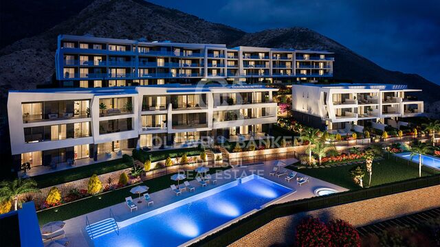 Brand new development of apartments and penthouses boasting sea and mountain view in El Higeuron, Fuengirola