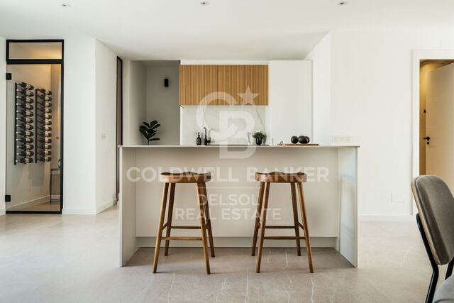 Charmant penthouse au design scandinave au cur de Nueva Andalucia