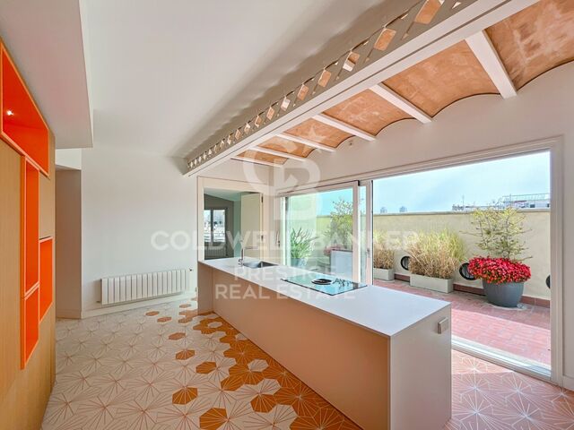 Appartement avec terrasse privée à vendre à la Dreta de l'Eixample.