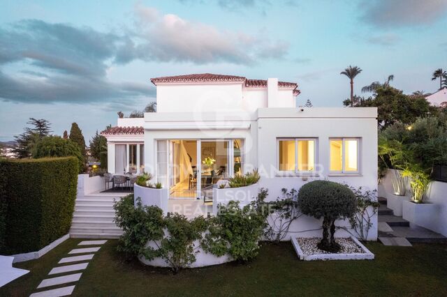 Espectacular villa de lujo en Nueva Andalucía, con vistas panorámicas a La Concha.