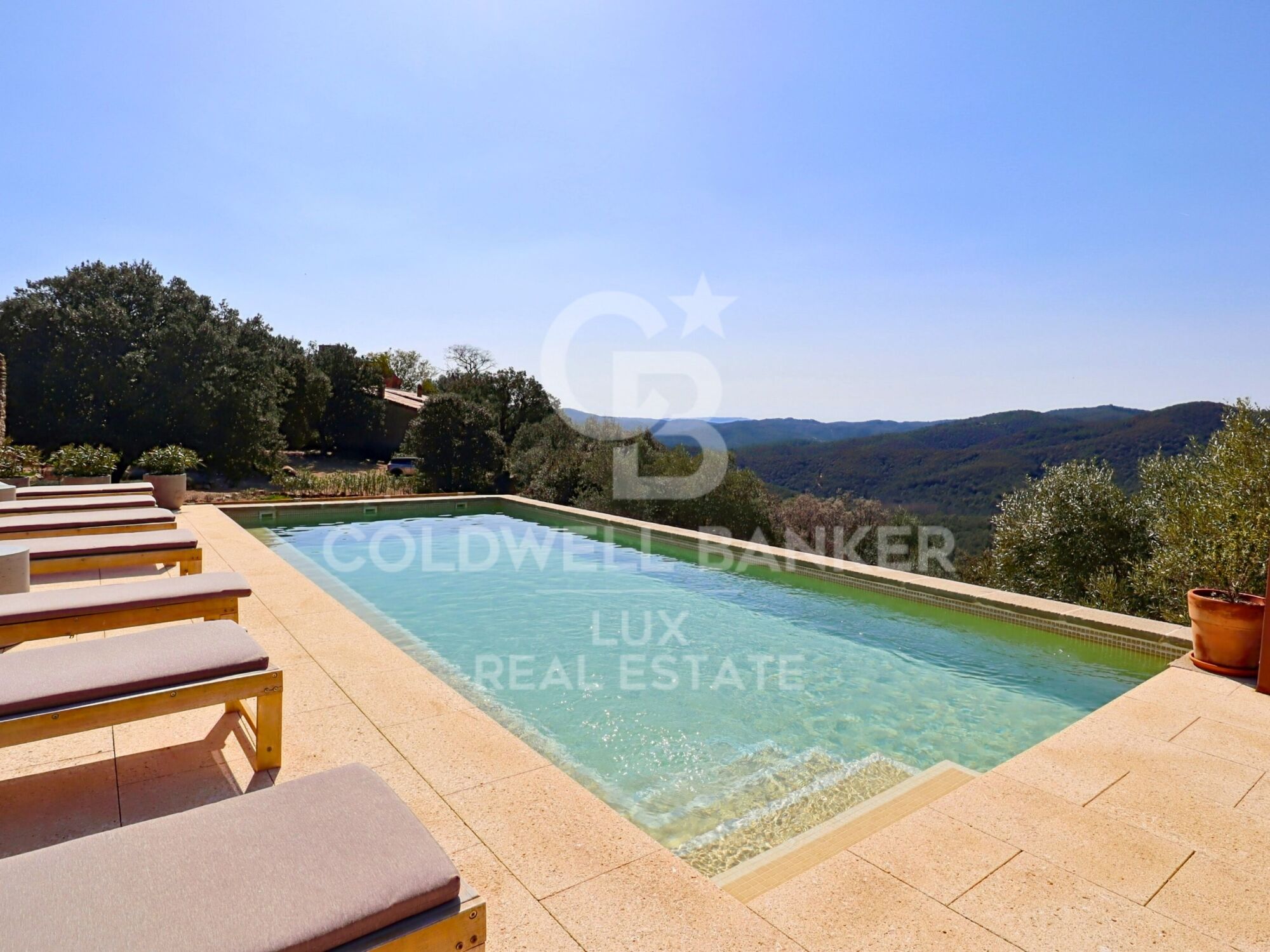 Magnífica propiedad enclavada en Montnegre, cerca de Gerona