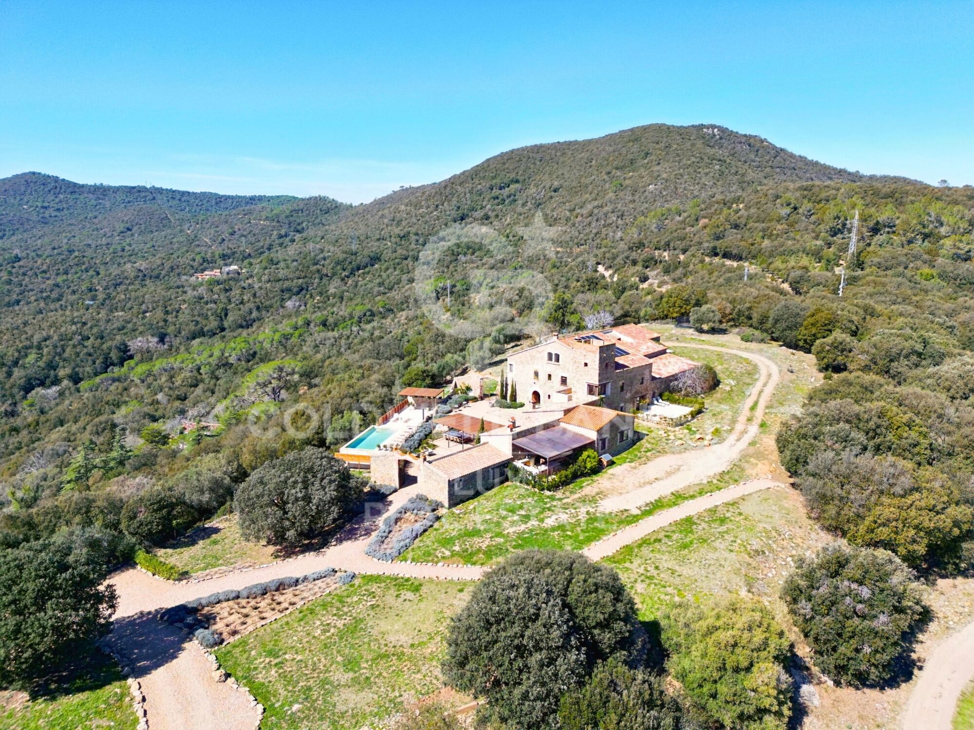 Magnífica propiedad enclavada en Montnegre, cerca de Gerona