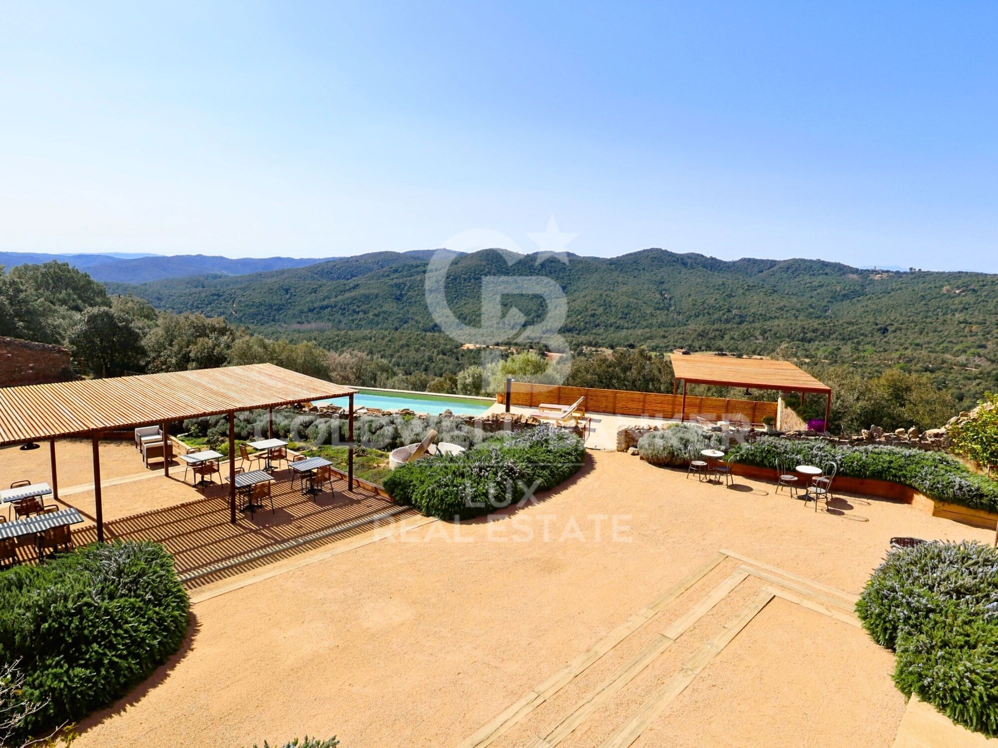 Magnífica propiedad enclavada en Montnegre, cerca de Gerona