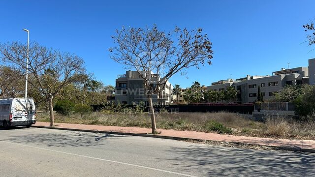 Wunderschönes Grundstück zum Bau von Wohnungen in Jávea - Arenal